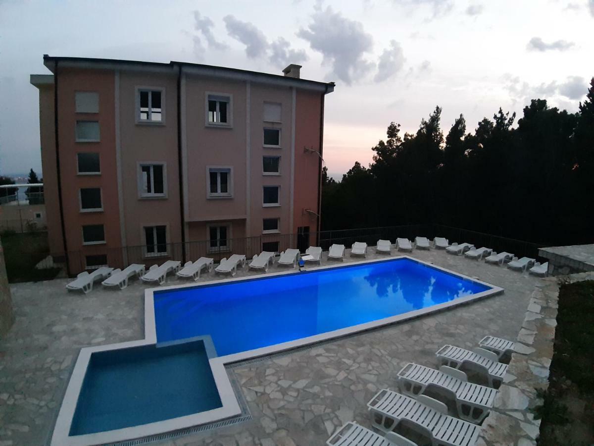 Villa Roan Бар Экстерьер фото
